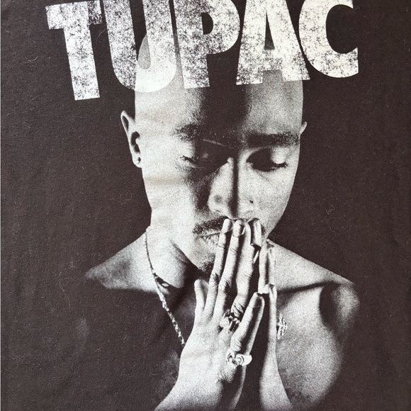 TUPAC Rapper Black SS Graphic Tee T Shirt Men’s S Crewneck Distressed - Picture 2 of 6